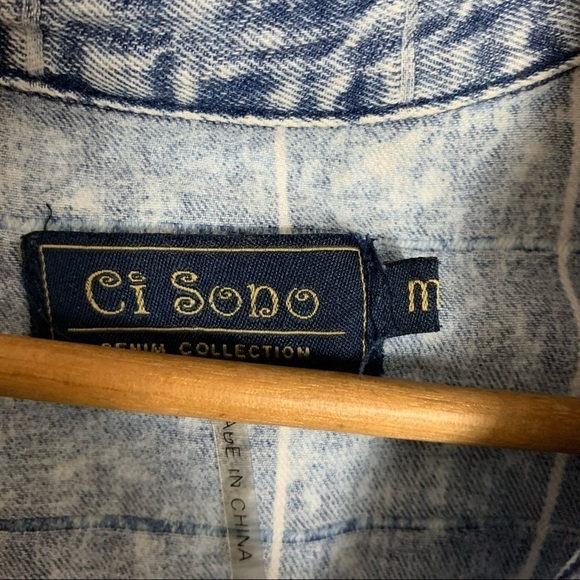 Women's Medium Bundle Button Down Long Sleeve Tops - Picture 10 of 11